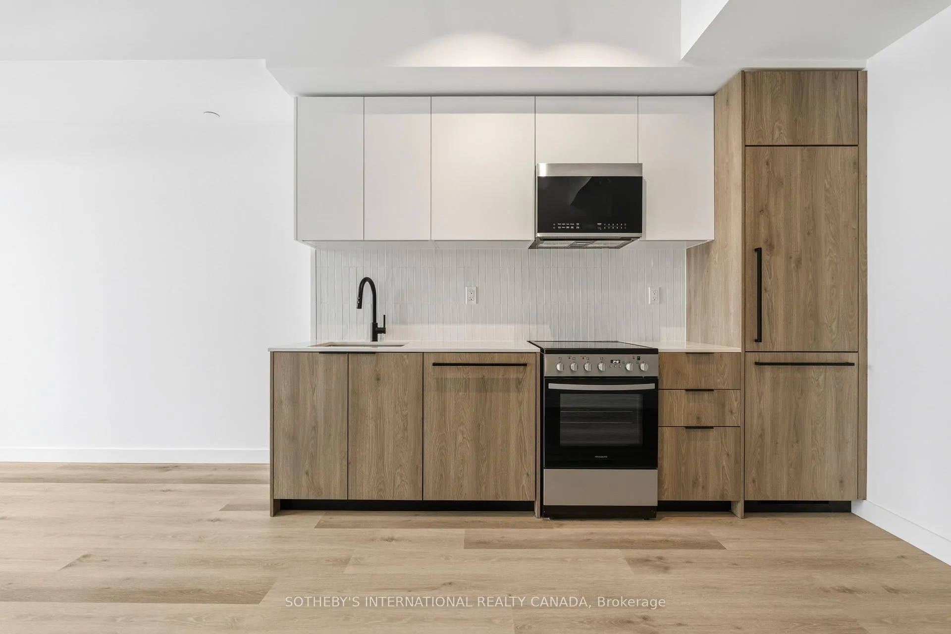 Photo 9 of Unit 321, 1635 Military Trail, Scarborough, Centennial Scarborough — HOMEH