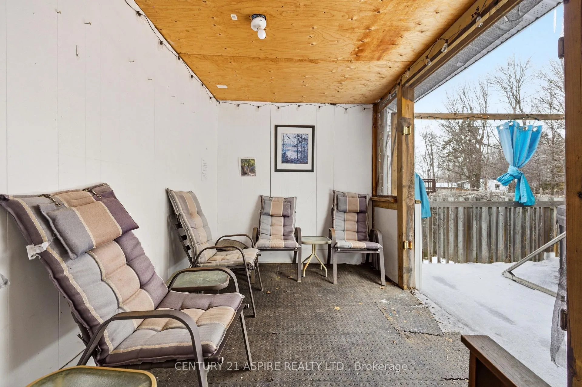 Photo 6 of 212 Schwanz Road, Petawawa — HOMEH