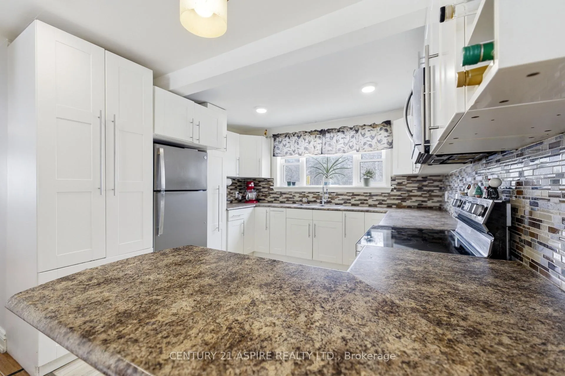 Photo 17 of 212 Schwanz Road, Petawawa — HOMEH