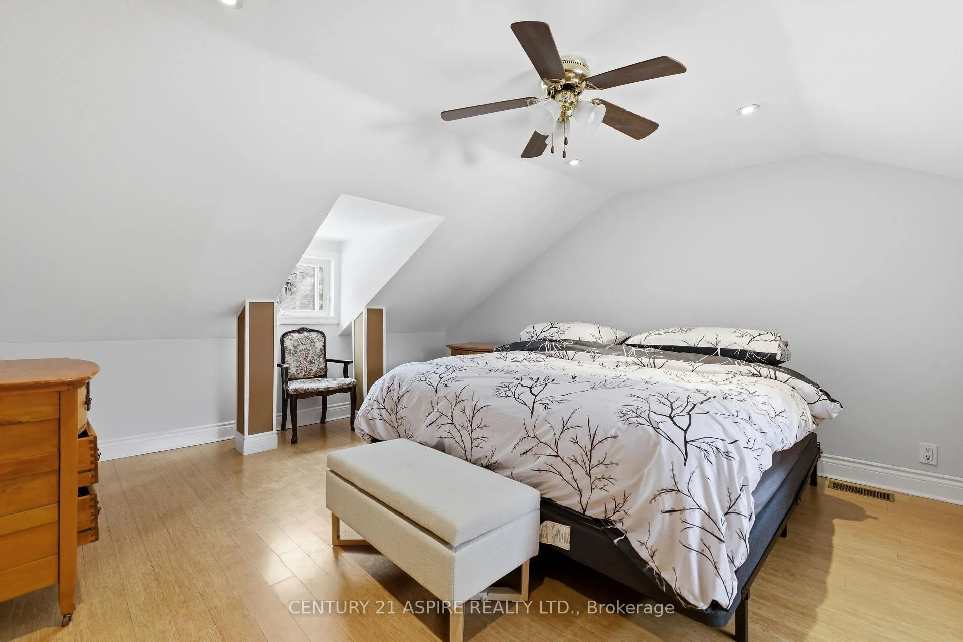 Photo 29 of 212 Schwanz Road, Petawawa — HOMEH