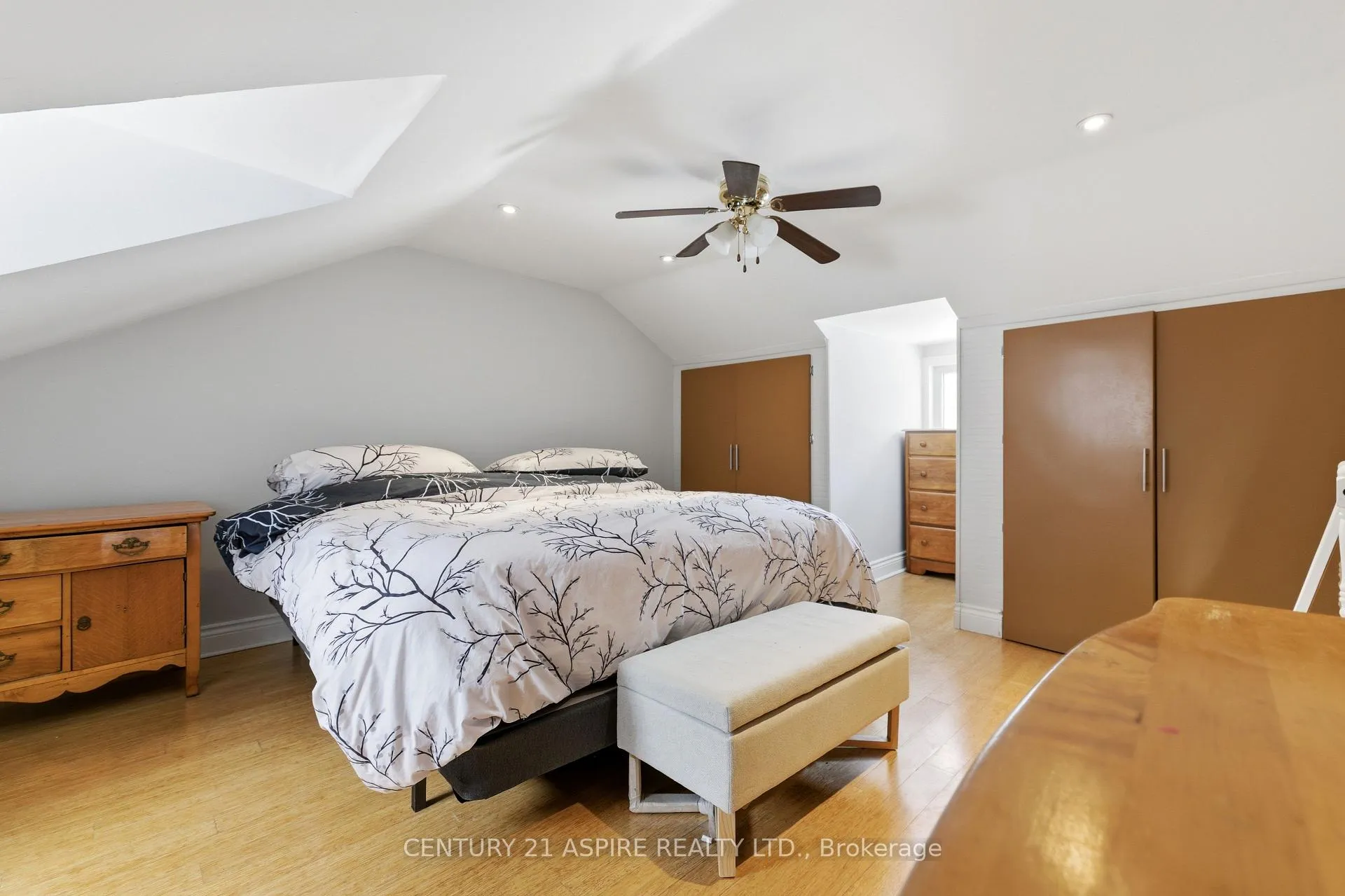 Photo 31 of 212 Schwanz Road, Petawawa — HOMEH