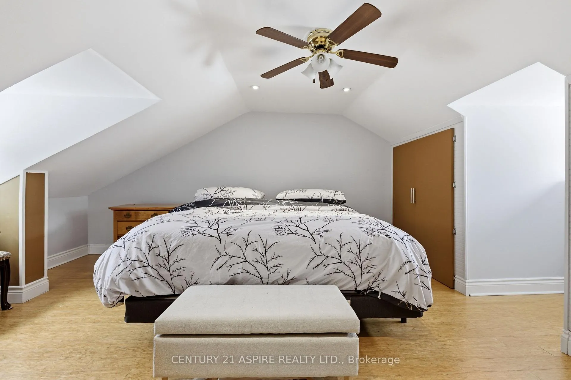 Photo 33 of 212 Schwanz Road, Petawawa — HOMEH