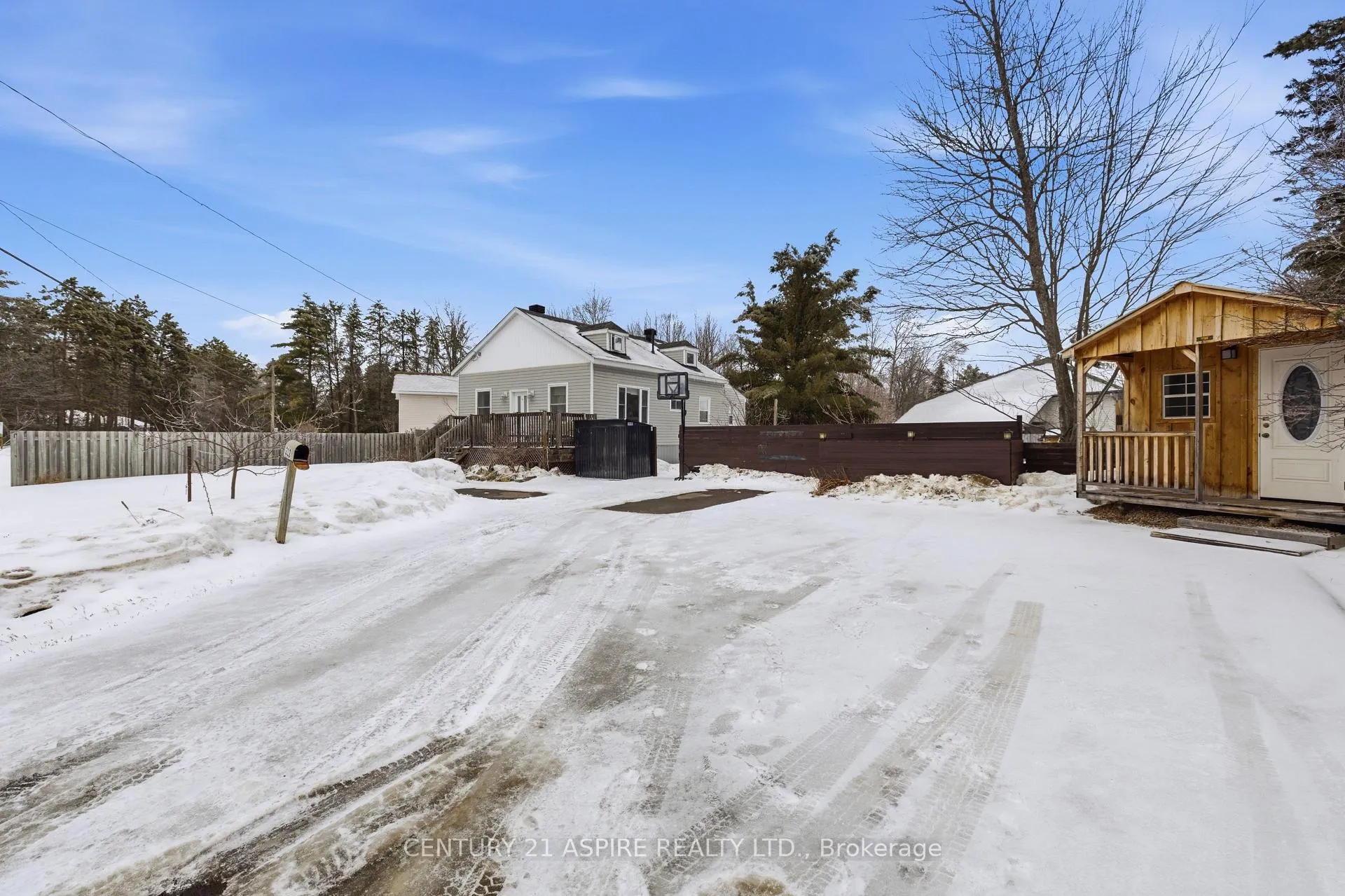 Photo 37 of 212 Schwanz Road, Petawawa — HOMEH