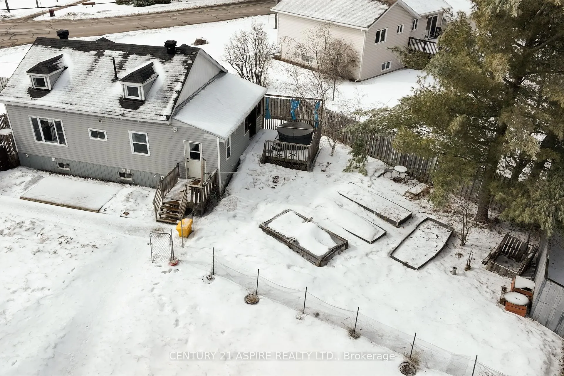 Photo 38 of 212 Schwanz Road, Petawawa — HOMEH
