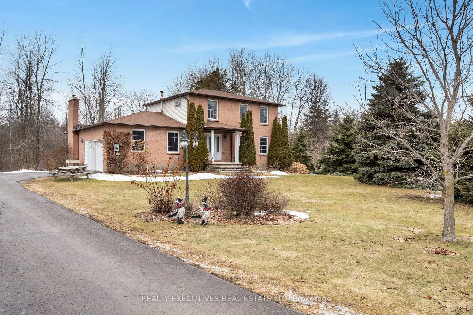 Photo 2 of 11943 Forest Hill Road, North Dundas, North Dundas (Mountain) Twp — HOMEH
