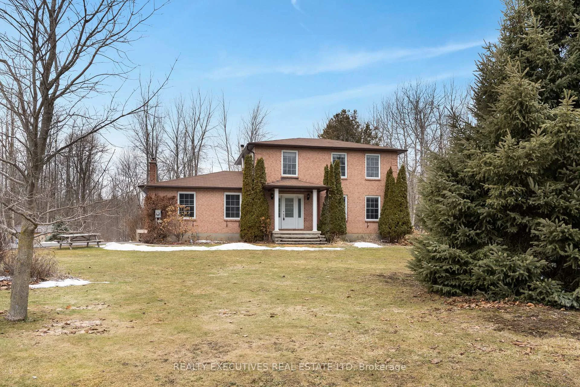 Photo 3 of 11943 Forest Hill Road, North Dundas, North Dundas (Mountain) Twp — HOMEH