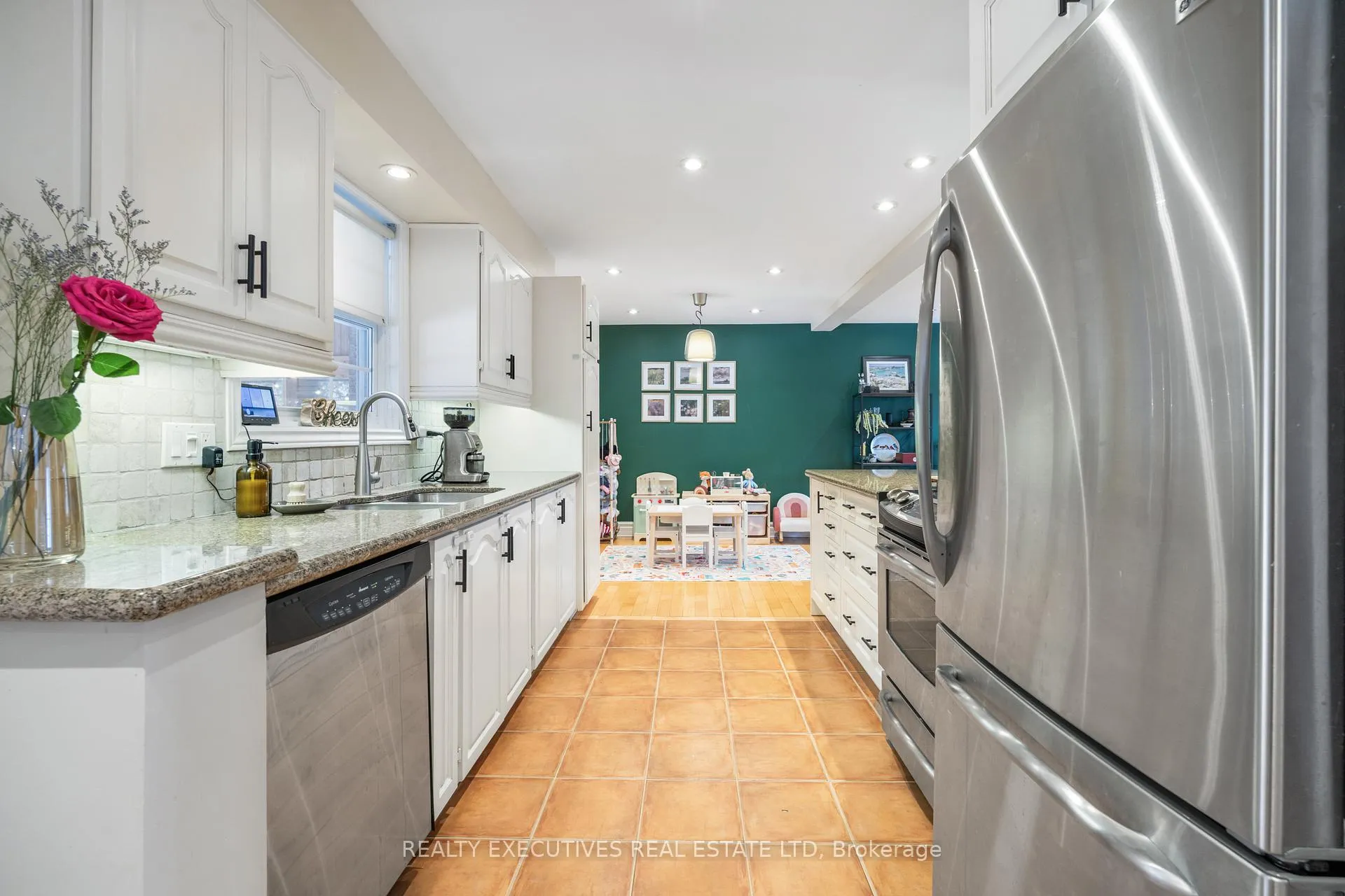 Photo 10 of 11943 Forest Hill Road, North Dundas, North Dundas (Mountain) Twp — HOMEH