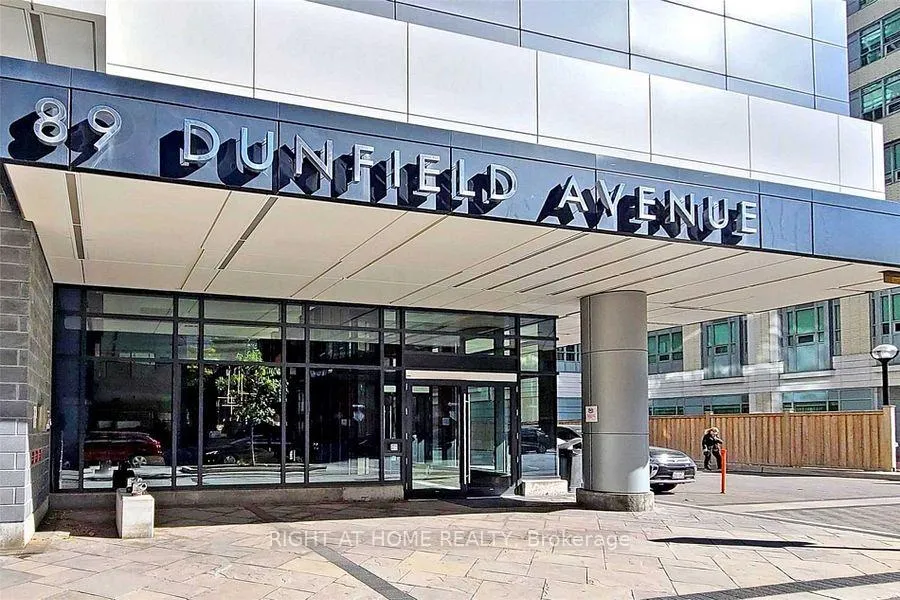 Photo 3 of Unit 3108, 89 Dunfield Avenue, Toronto, Mount Pleasant West — HOMEH