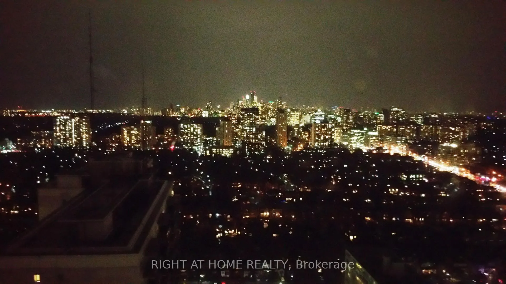 Photo 9 of Unit 3108, 89 Dunfield Avenue, Toronto, Mount Pleasant West — HOMEH