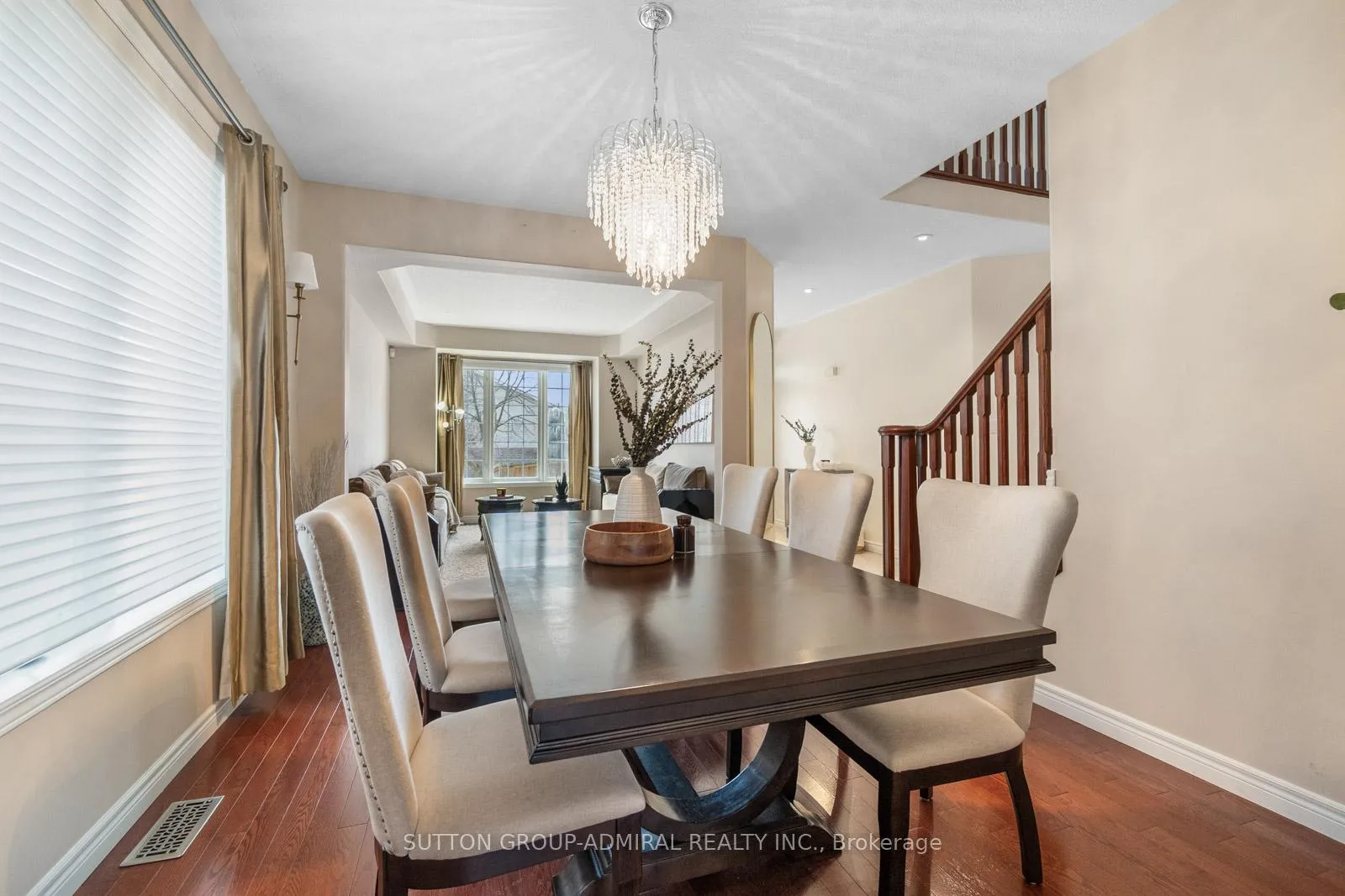 Photo 7 of 303 Winterburg Court, Waterloo — HOMEH