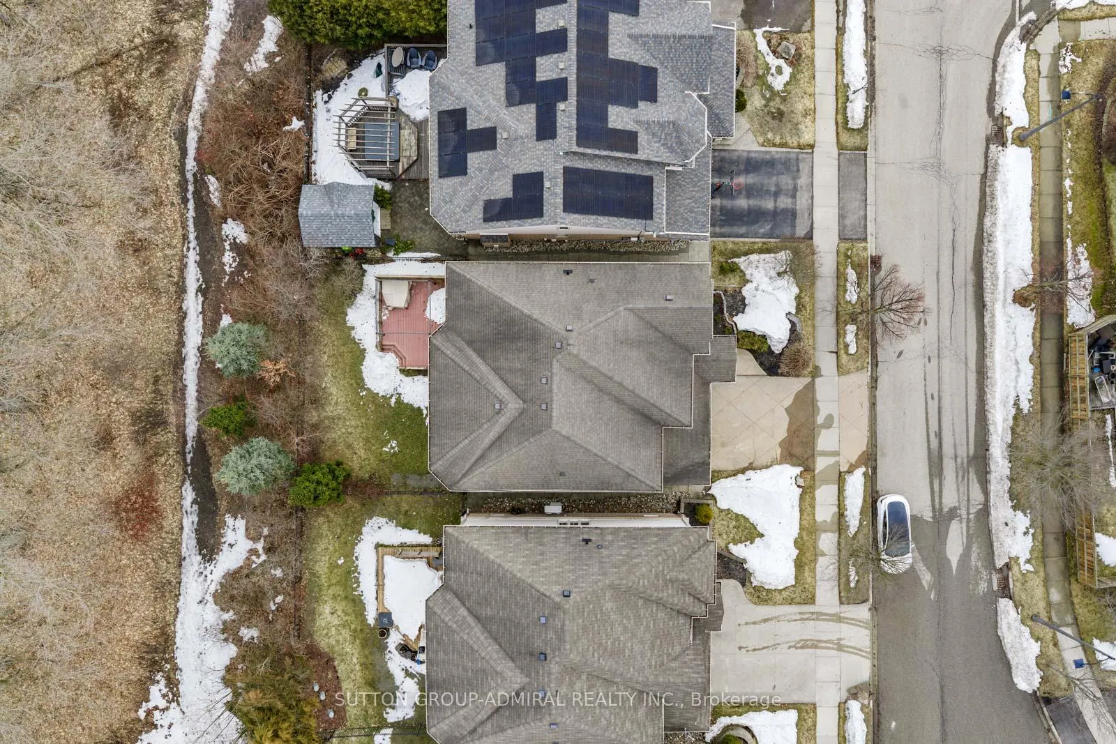 Photo 46 of 303 Winterburg Court, Waterloo — HOMEH