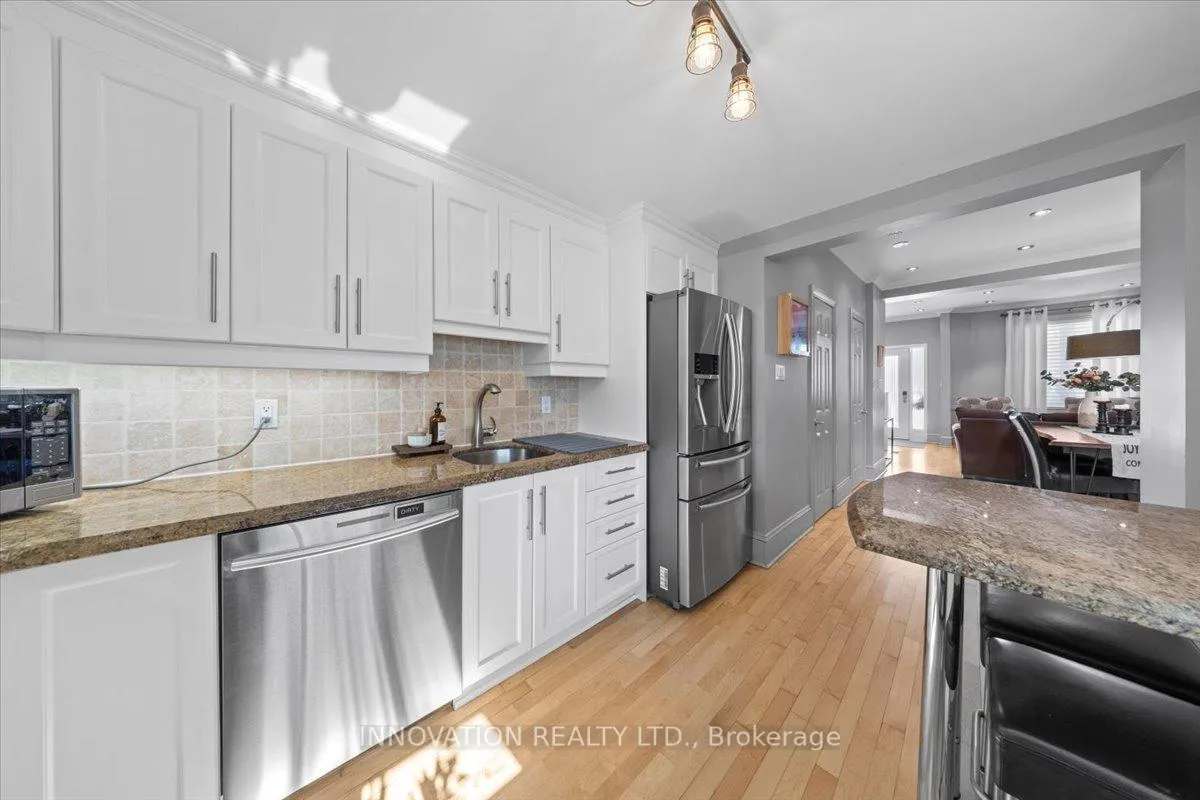 Photo 16 of 574 Cole Avenue, Ottawa, McKellar/Highland — HOMEH
