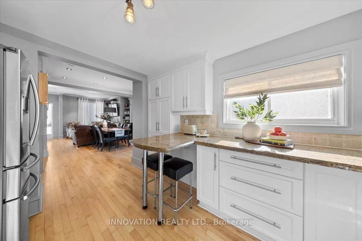 Photo 17 of 574 Cole Avenue, Ottawa, McKellar/Highland — HOMEH