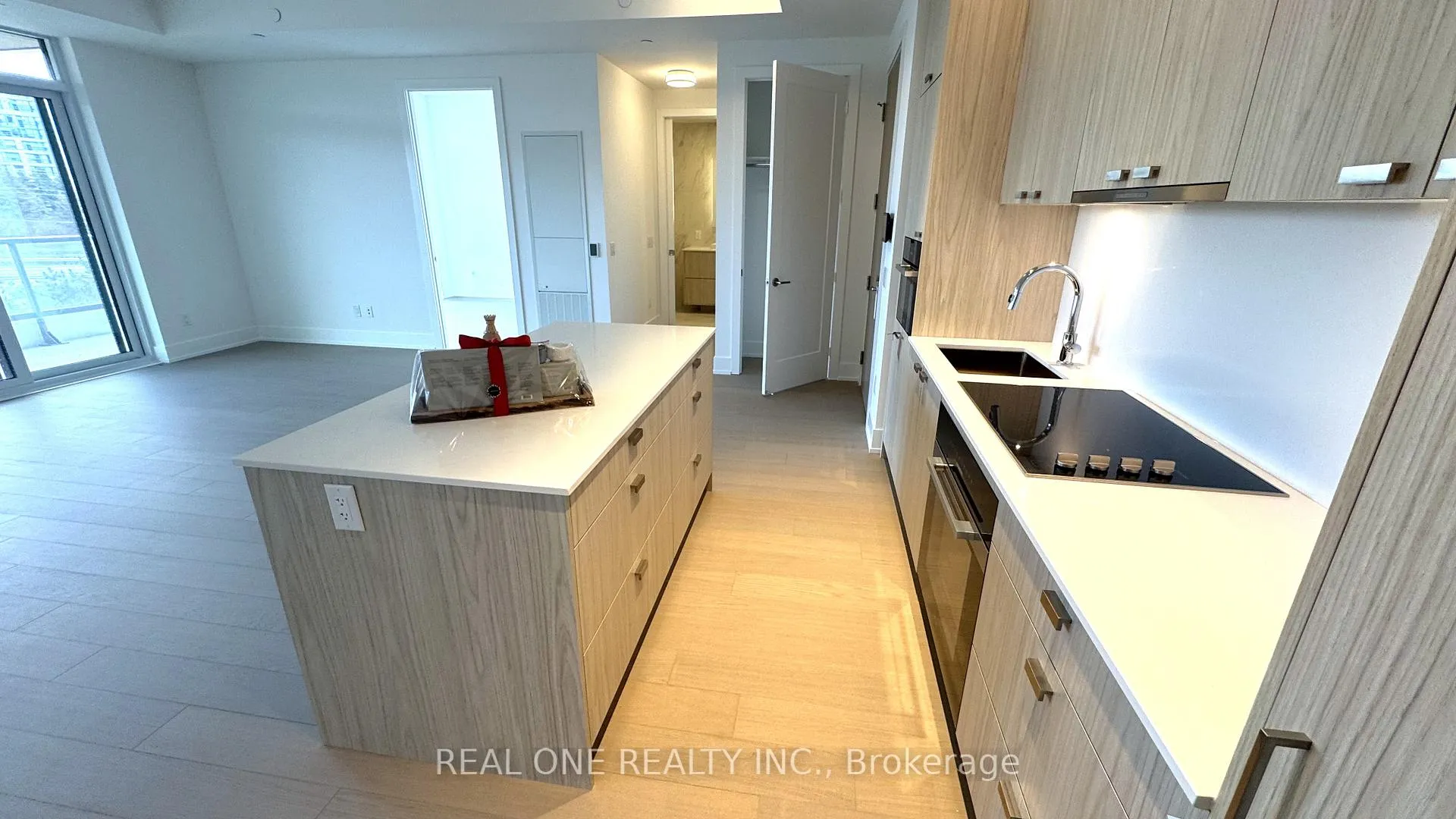 Photo 18 of Unit 401, 397 Royal Orchard Boulevard, Markham, Royal Orchard — HOMEH