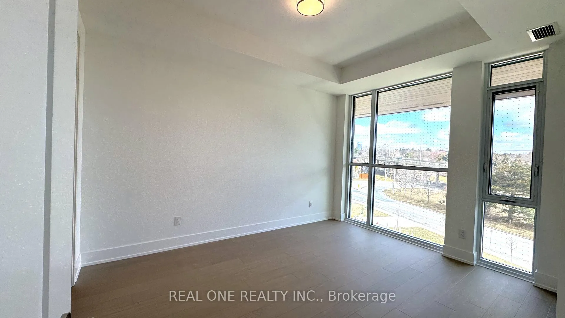 Photo 26 of Unit 401, 397 Royal Orchard Boulevard, Markham, Royal Orchard — HOMEH