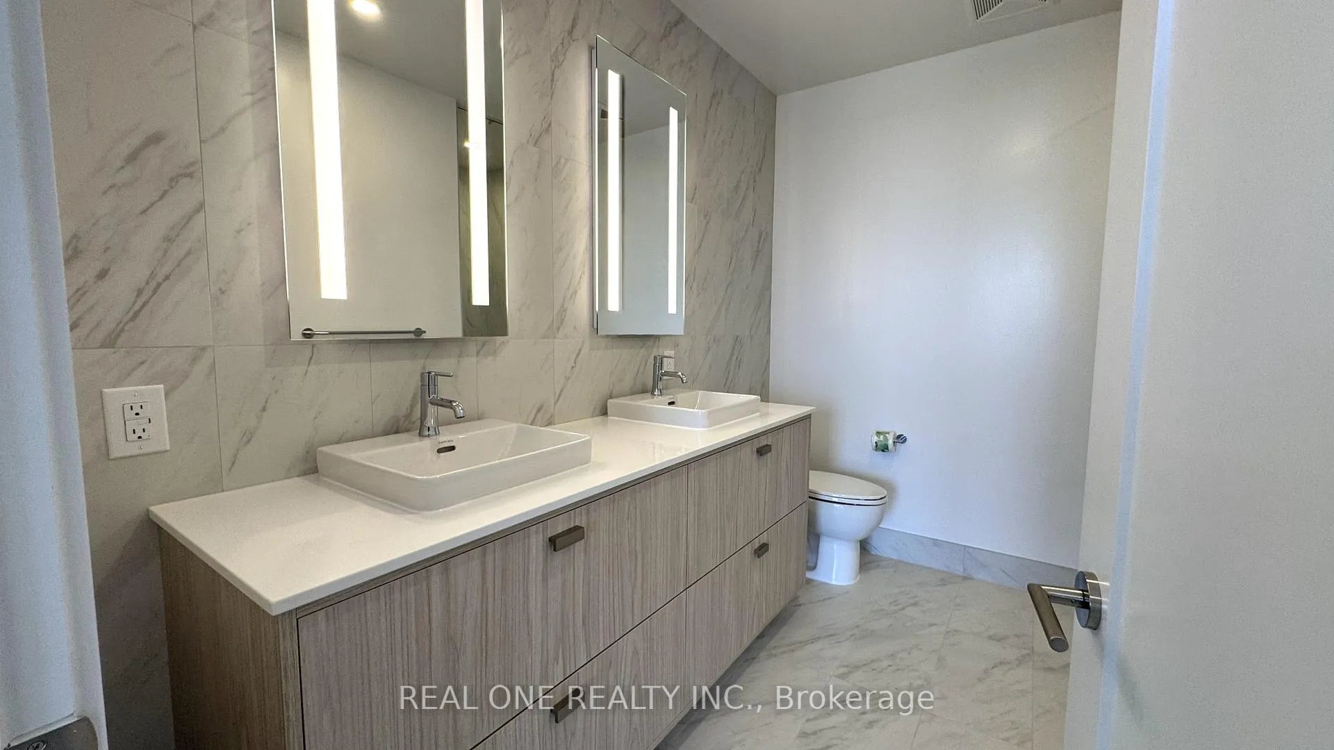 Photo 29 of Unit 401, 397 Royal Orchard Boulevard, Markham, Royal Orchard — HOMEH