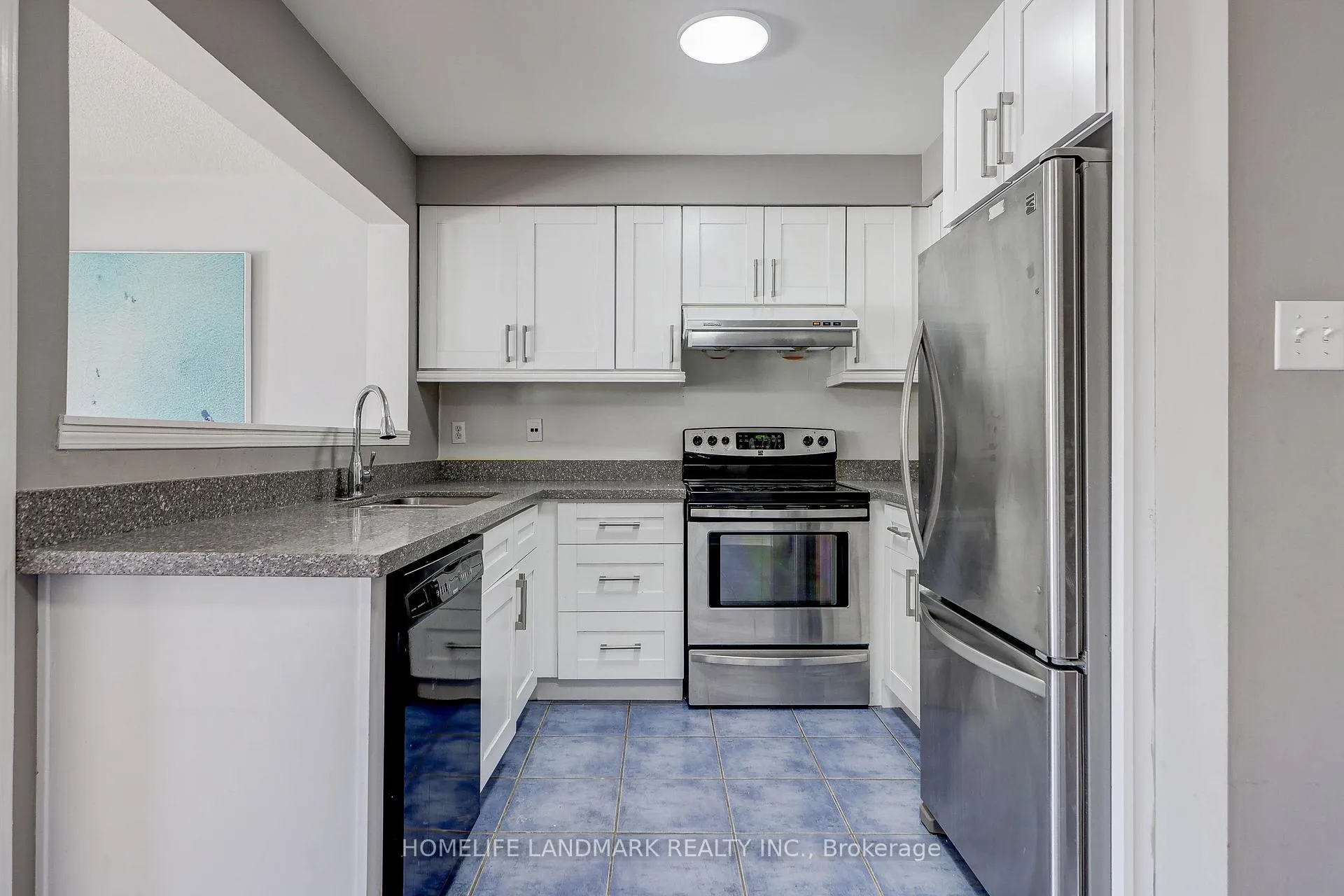Photo 10 of 38 Sloan Drive, Milton, Dempsey — HOMEH