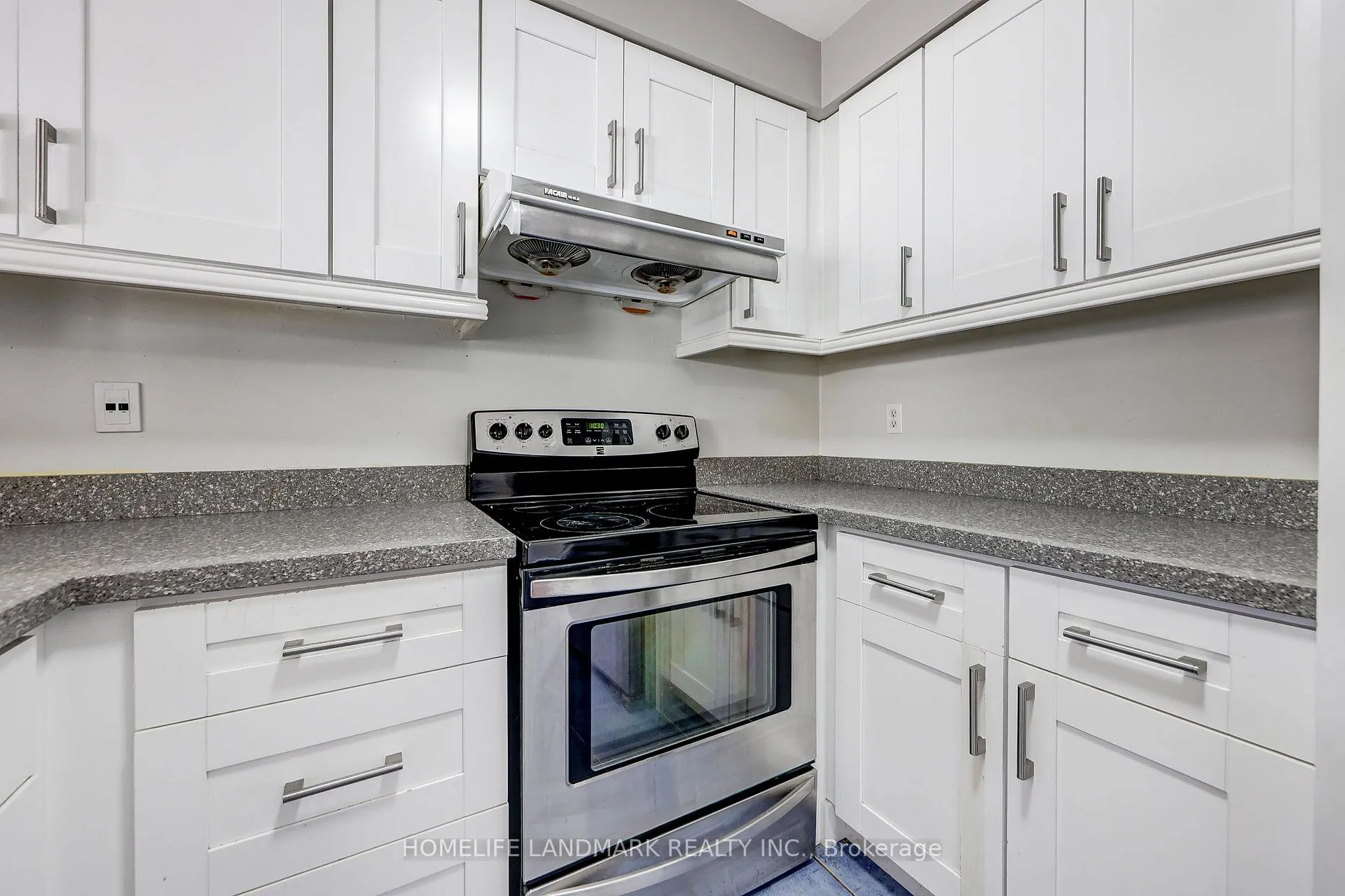 Photo 11 of 38 Sloan Drive, Milton, Dempsey — HOMEH