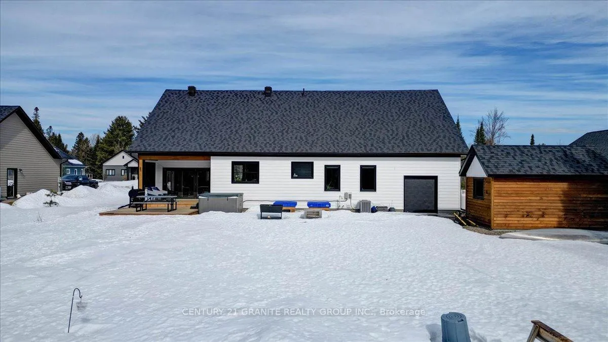 Photo 2 of 10 Bancroft Ridge Drive, Bancroft, Bancroft Ward — HOMEH