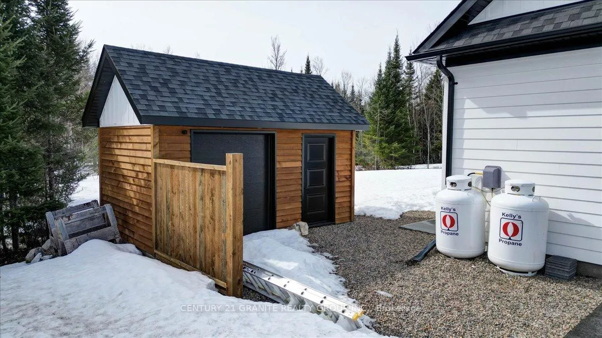 Photo 42 of 10 Bancroft Ridge Drive, Bancroft, Bancroft Ward — HOMEH