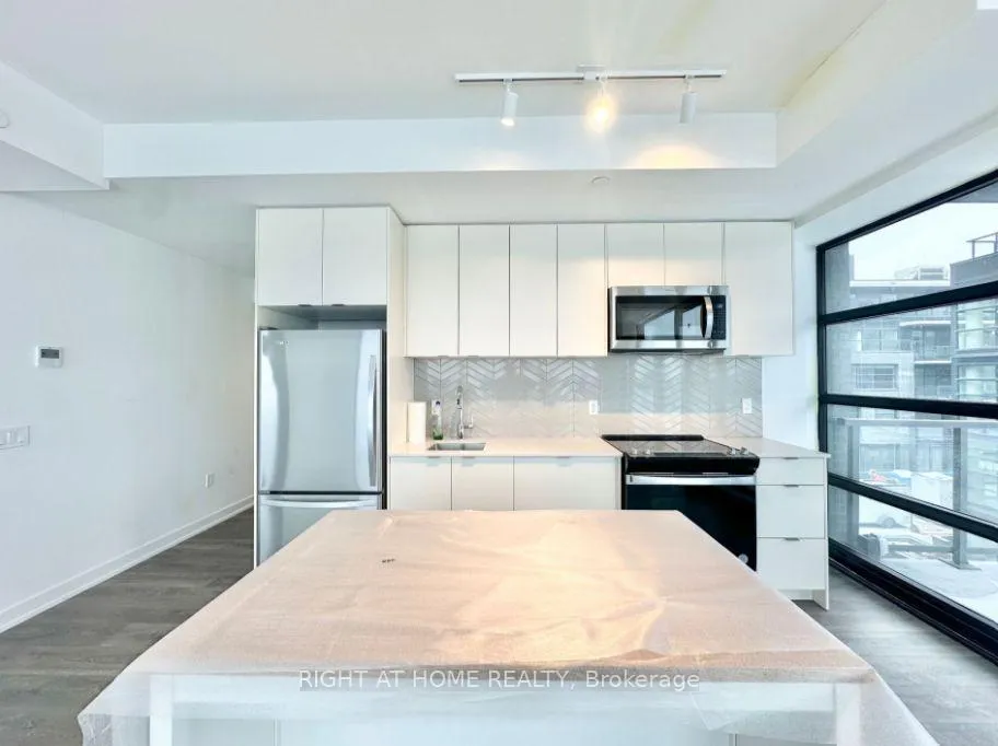 Photo 2 of Unit 340 E, 1610 Charles Street E, Whitby, Port Whitby — HOMEH