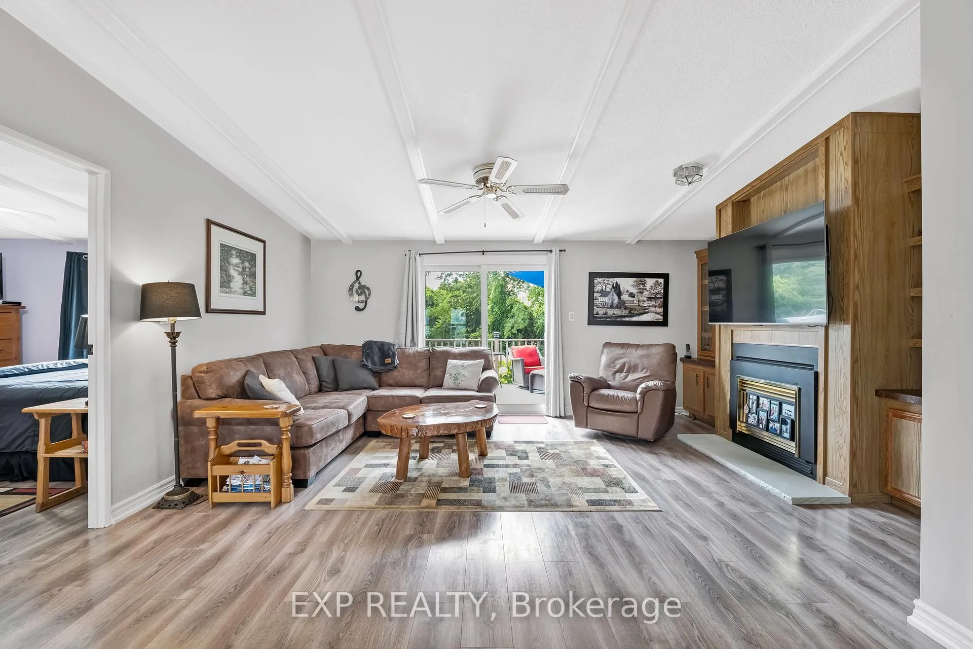 Photo 4 of 25 Juno Crescent, Georgina, Sutton & Jackson's Point — HOMEH