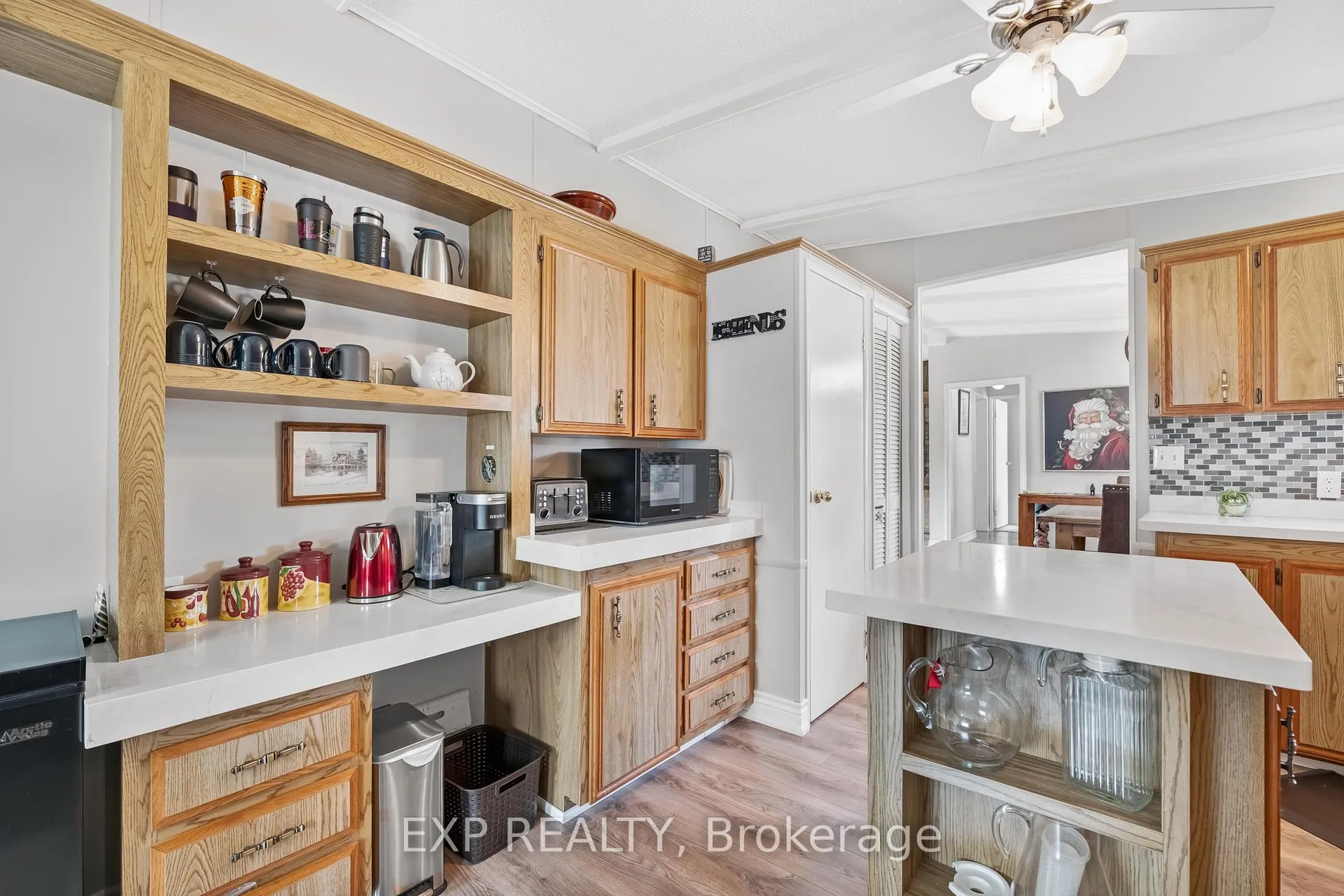 Photo 12 of 25 Juno Crescent, Georgina, Sutton & Jackson's Point — HOMEH