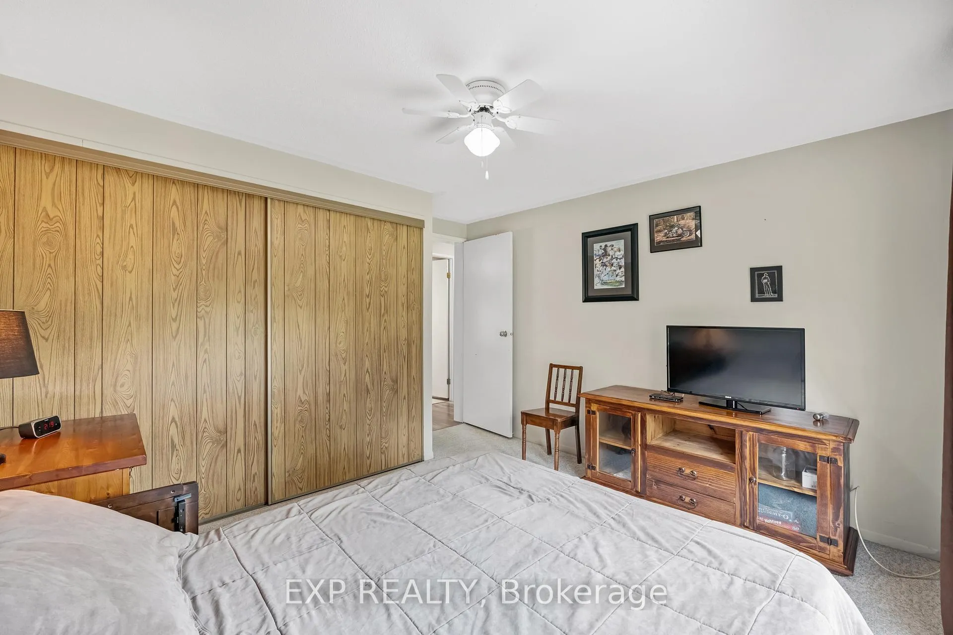 Photo 23 of 25 Juno Crescent, Georgina, Sutton & Jackson's Point — HOMEH