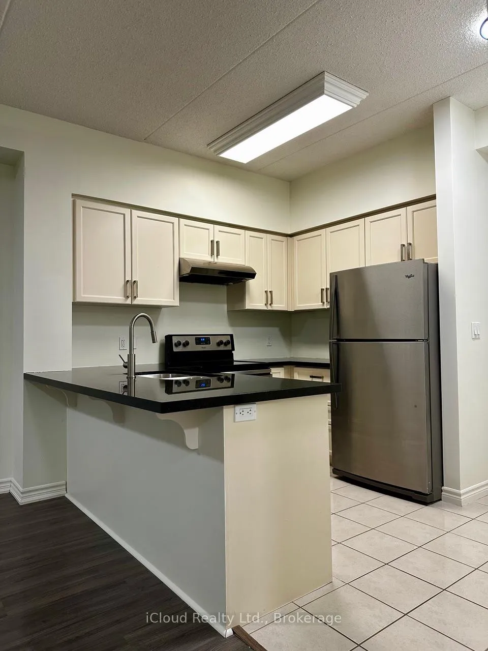 Photo 3 of Unit 224, 1077 Gordon Street, Guelph, Kortright West — HOMEH