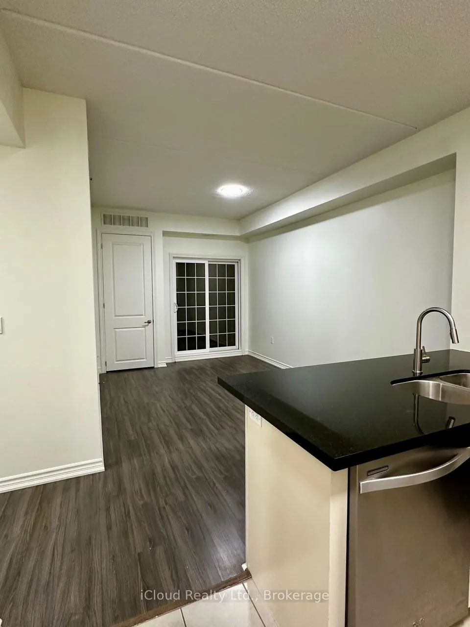 Photo 10 of Unit 224, 1077 Gordon Street, Guelph, Kortright West — HOMEH