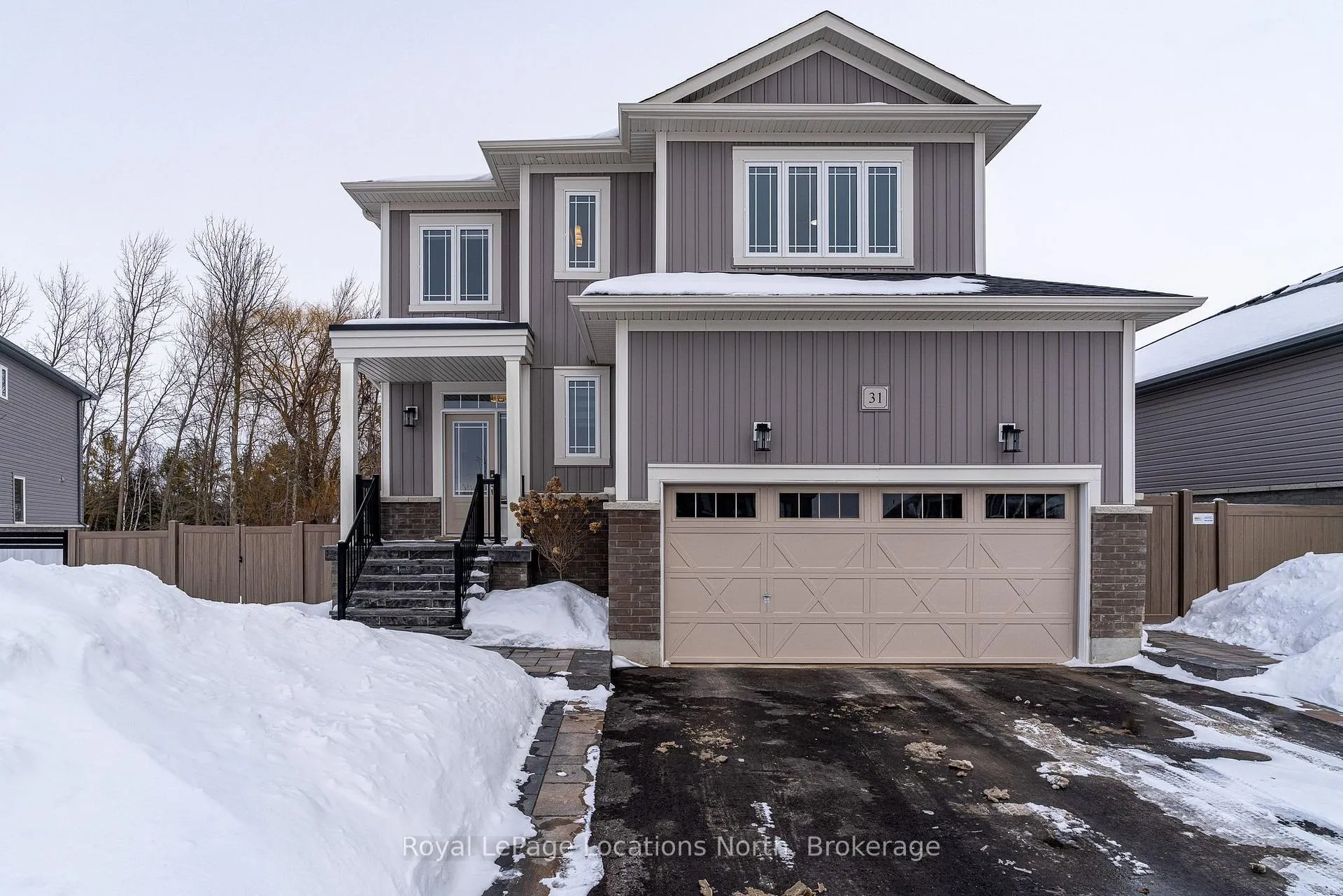 Photo 1 of 31 Emerald Street, Wasaga Beach — HOMEH
