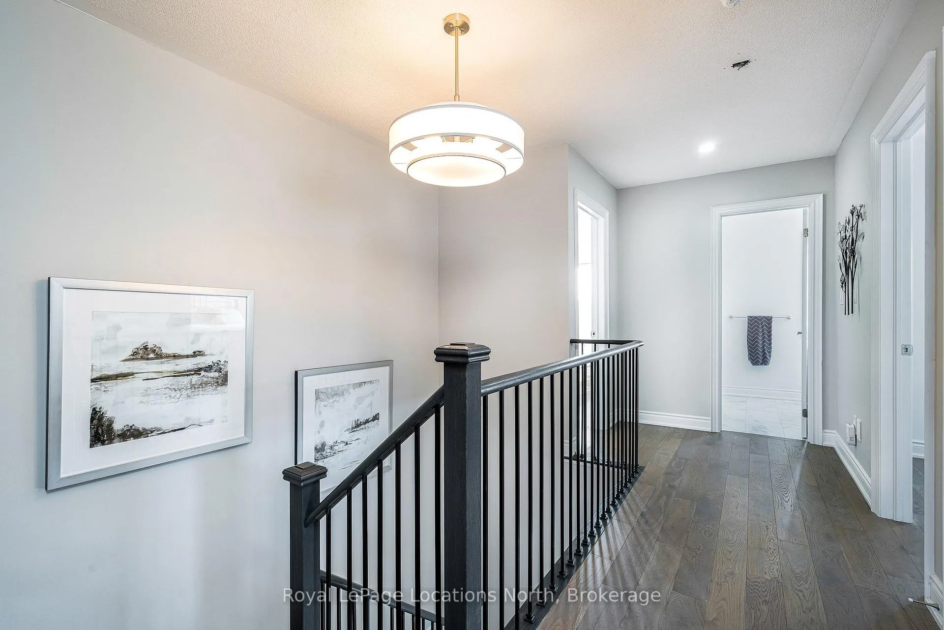 Photo 19 of 31 Emerald Street, Wasaga Beach — HOMEH
