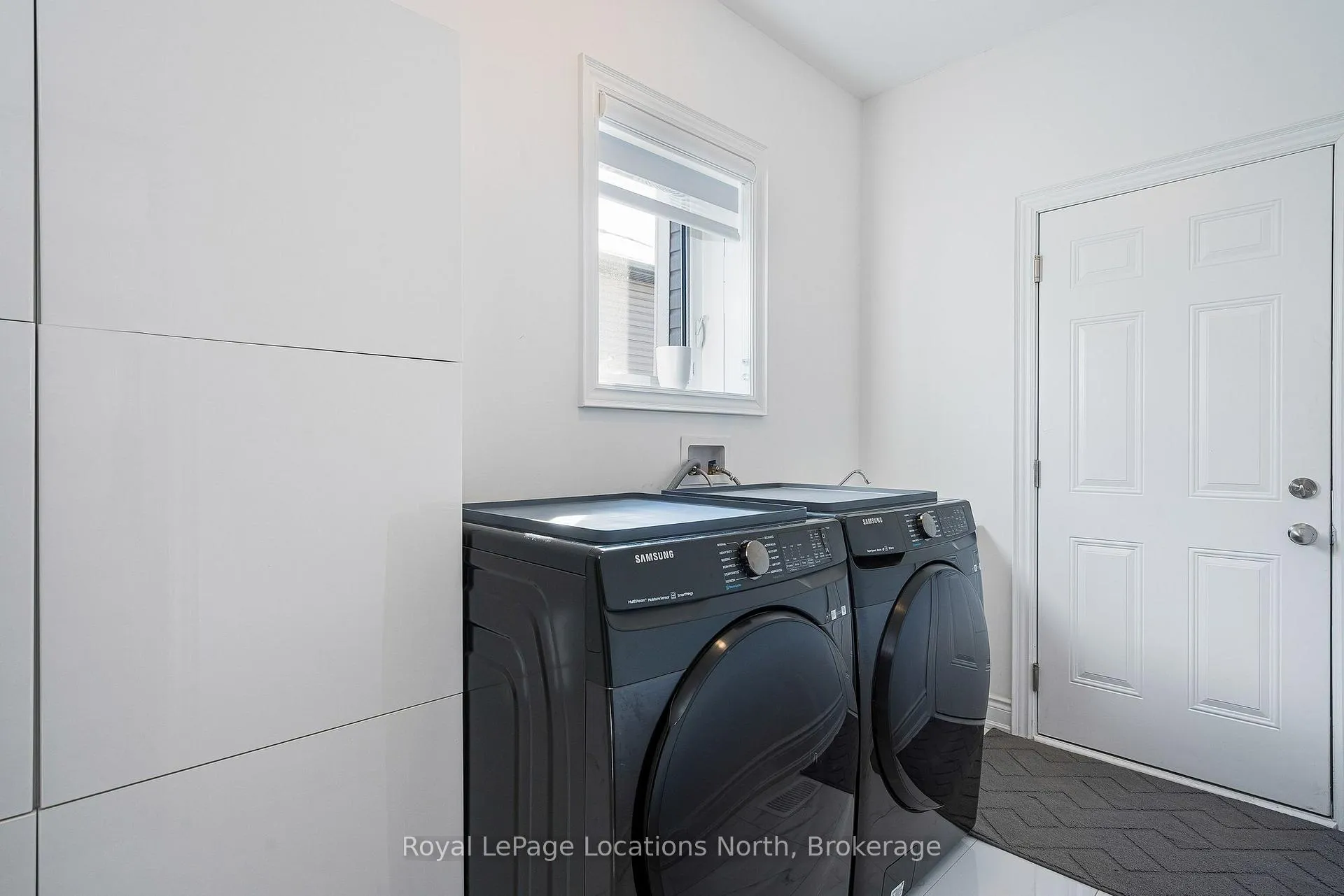 Photo 29 of 31 Emerald Street, Wasaga Beach — HOMEH