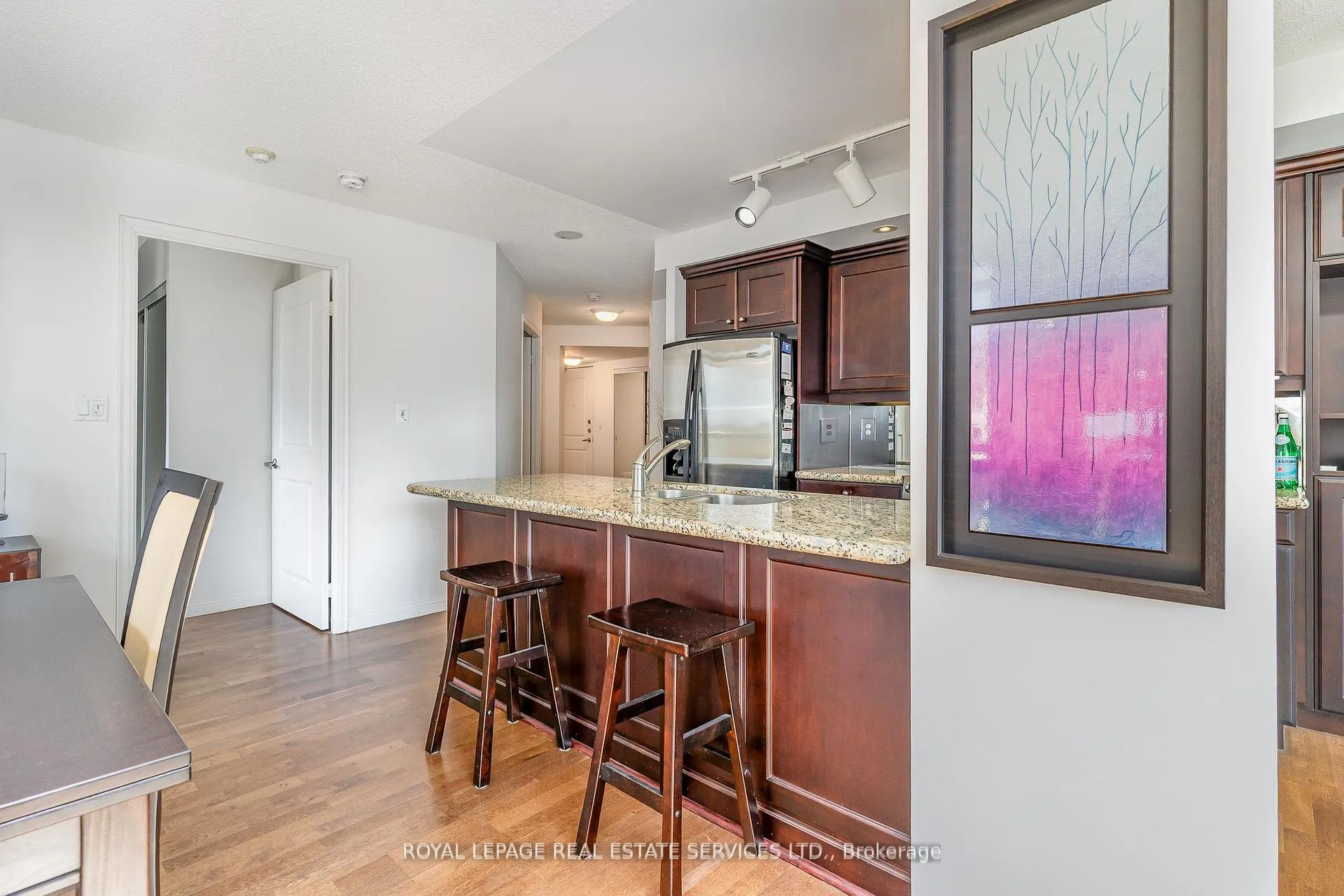 Photo 12 of Unit 1203, 900 Mount Pleasant Road, Toronto, Mount Pleasant West — HOMEH