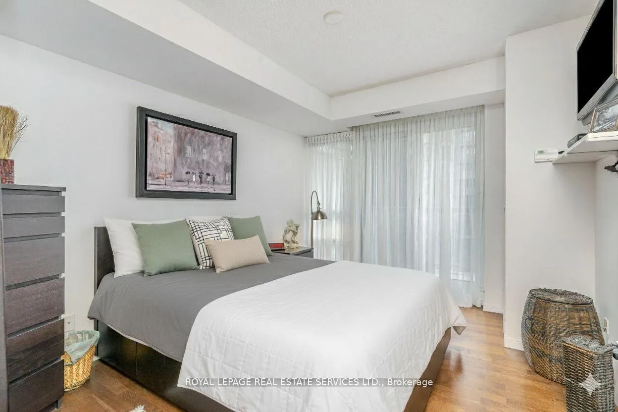 Photo 16 of Unit 1203, 900 Mount Pleasant Road, Toronto, Mount Pleasant West — HOMEH