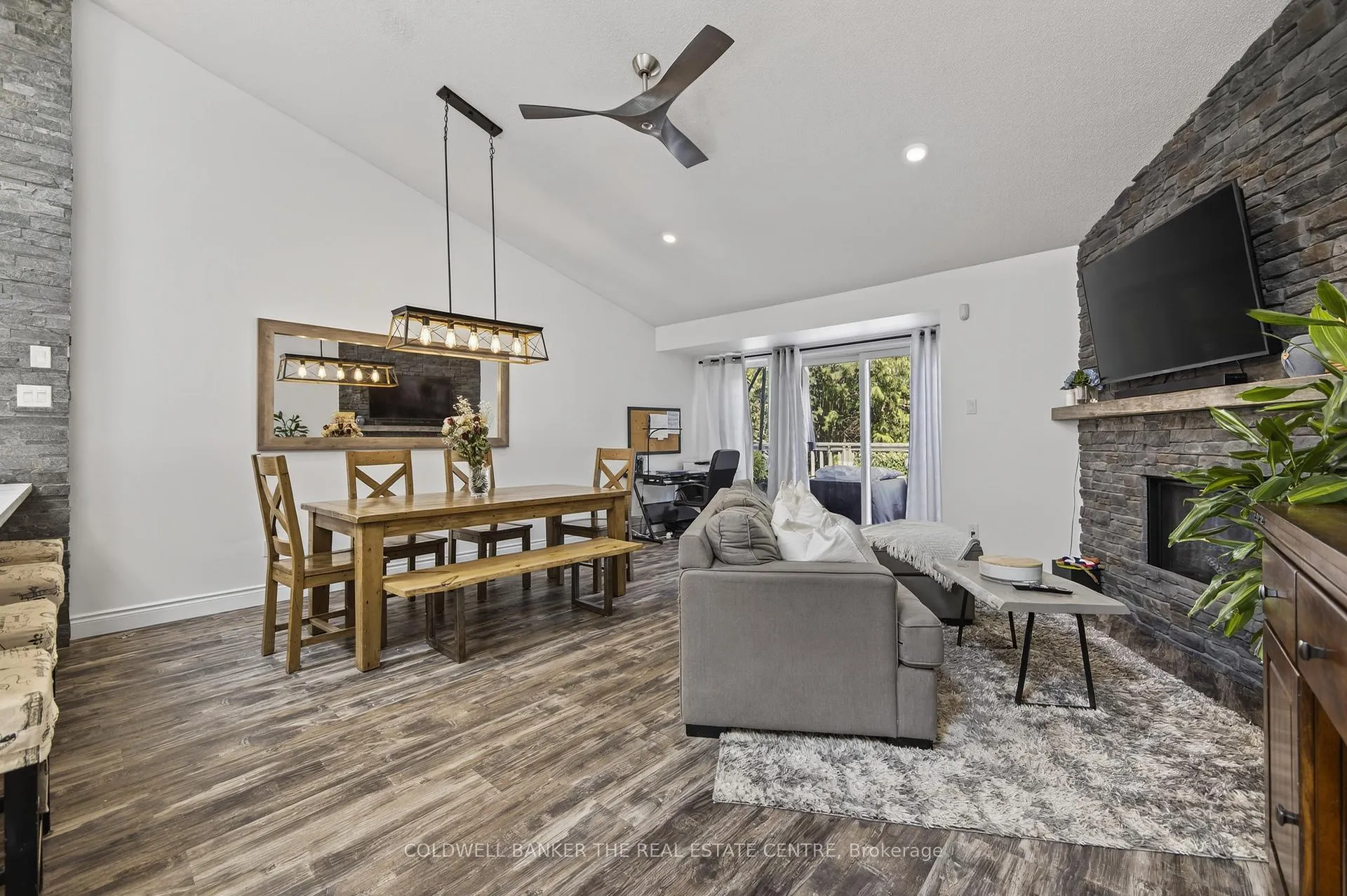 Photo 15 of Unit 27, 5 Harbour Street E, Collingwood — HOMEH