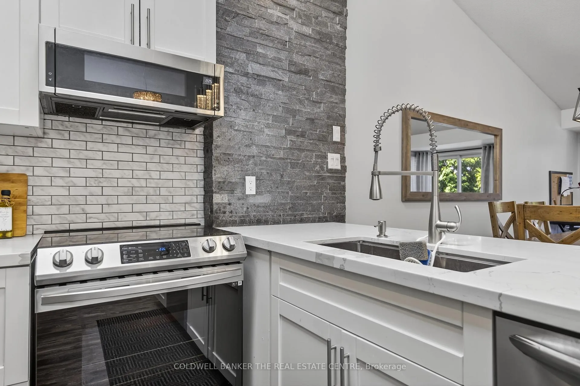 Photo 26 of Unit 27, 5 Harbour Street E, Collingwood — HOMEH