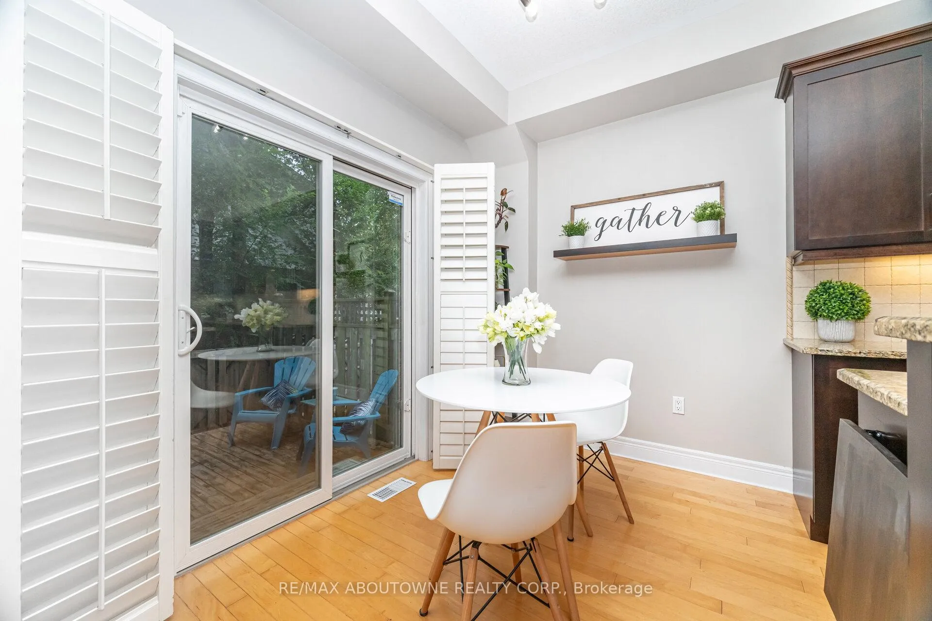 Photo 13 of Unit 1, 540 Guelph Line, Burlington, Brant — HOMEH