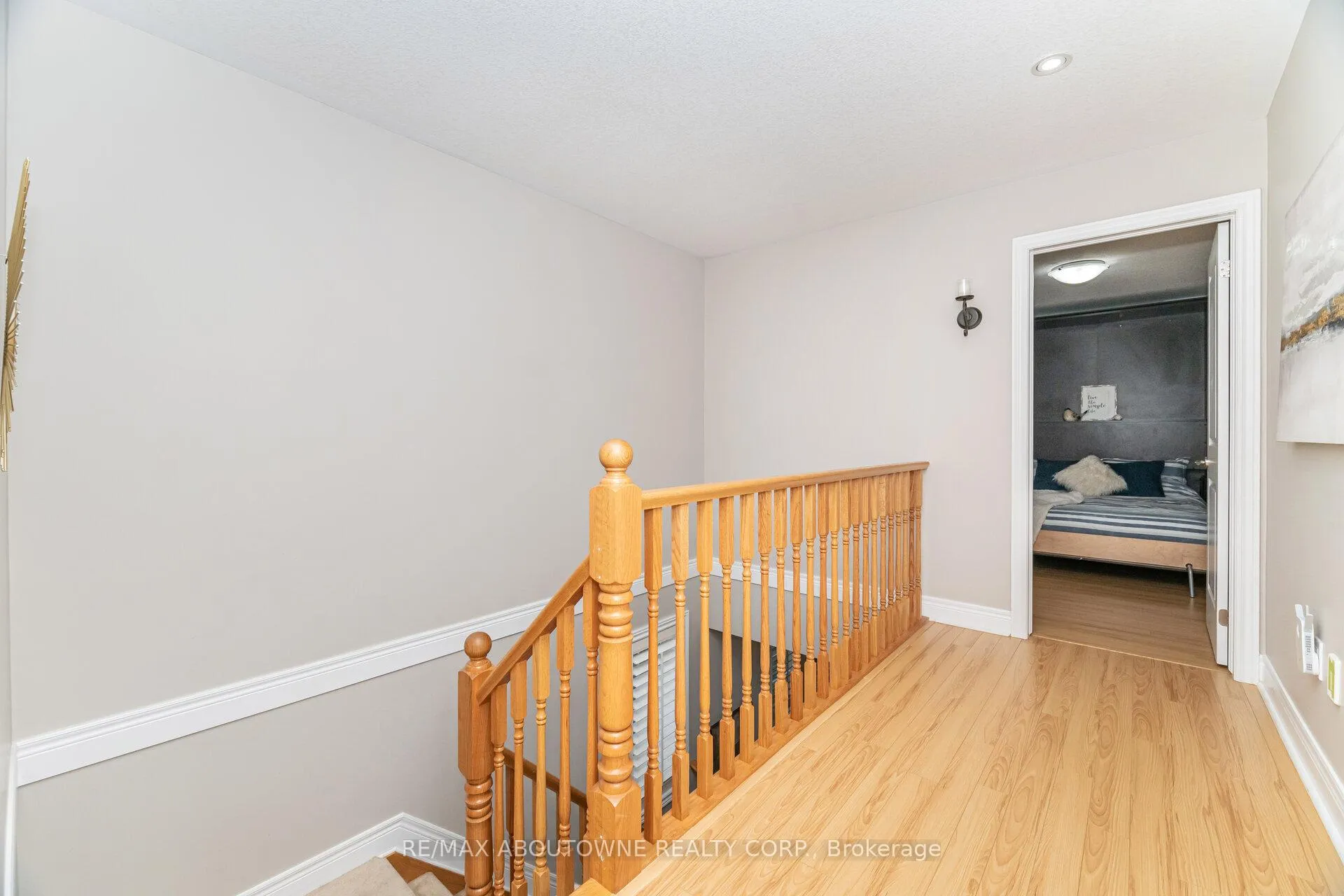 Photo 21 of Unit 1, 540 Guelph Line, Burlington, Brant — HOMEH