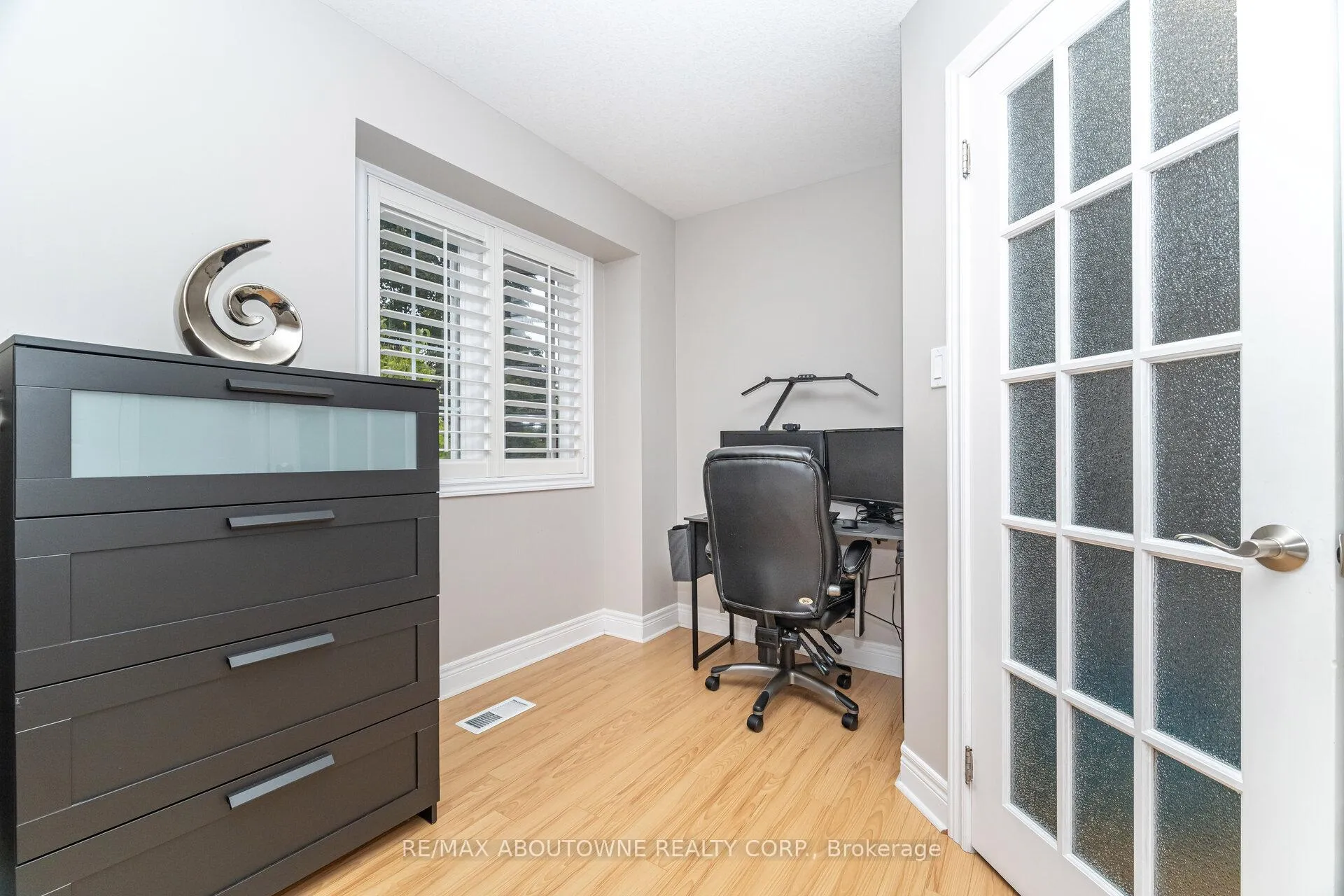 Photo 25 of Unit 1, 540 Guelph Line, Burlington, Brant — HOMEH