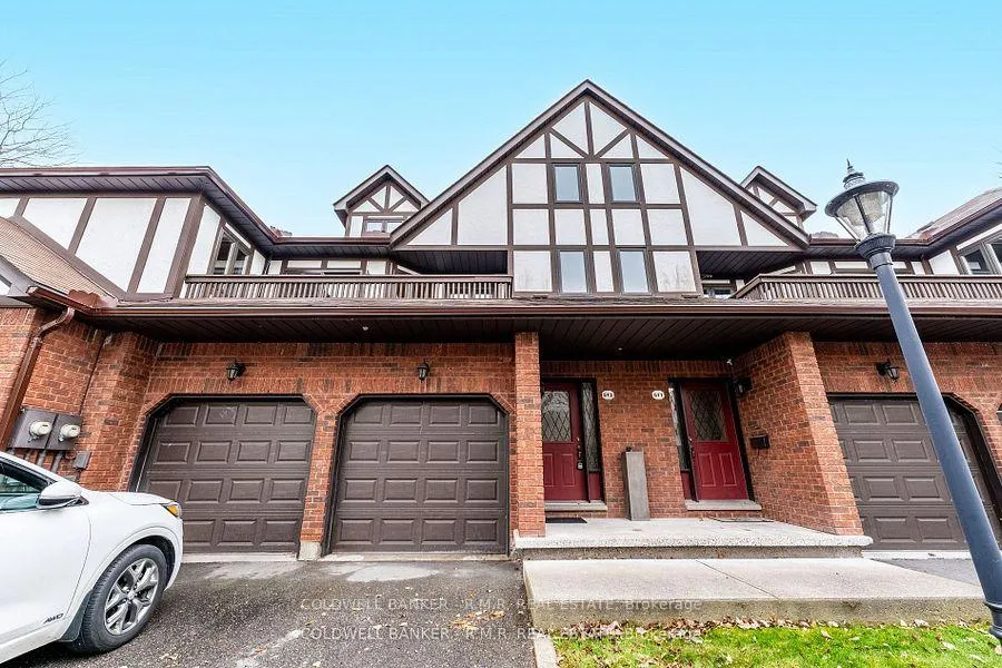 Front of Unit 512, 245 Elgin Street W