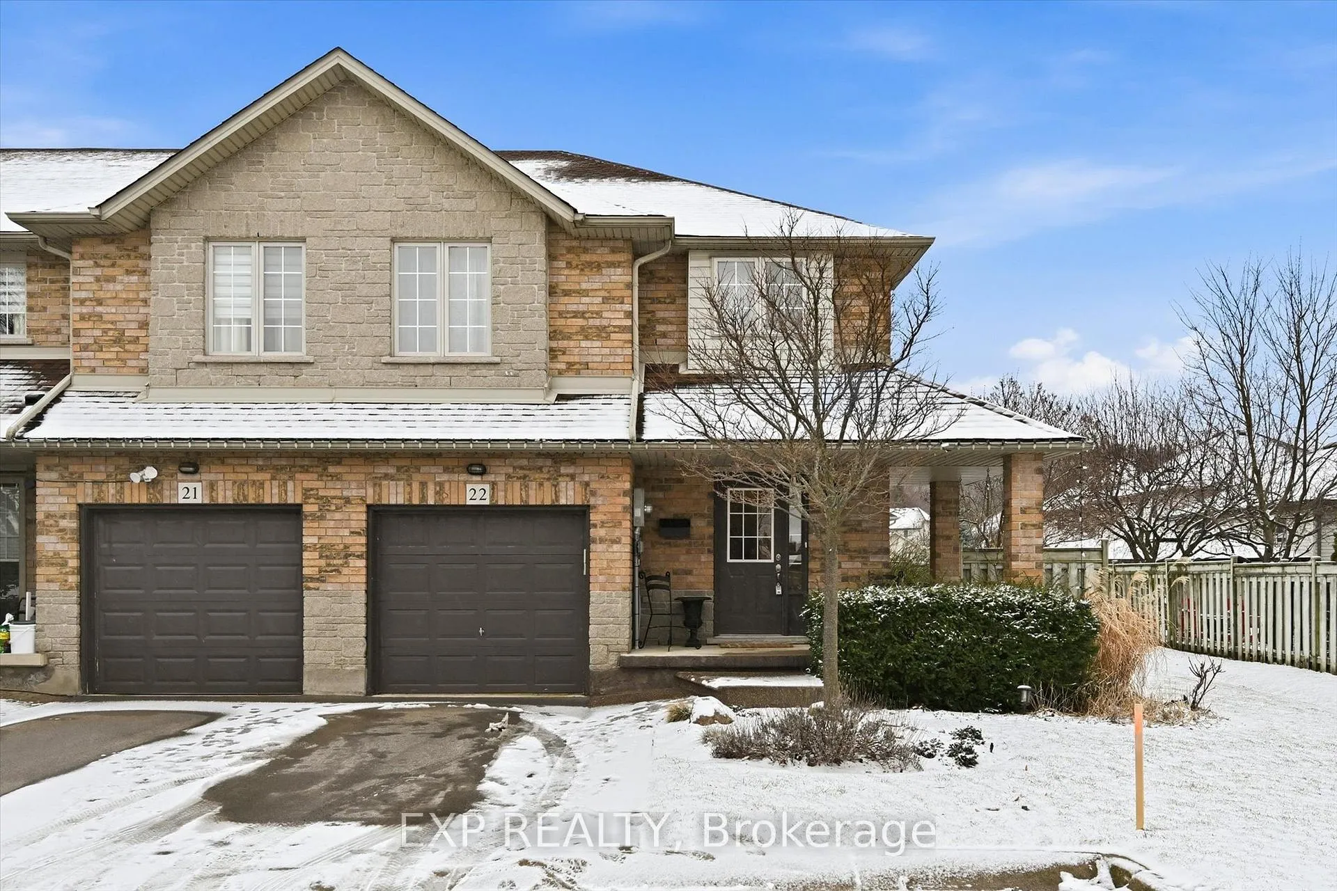 Photo 1 of Unit 22, 18 Cedar Street, Grimsby, Grimsby West — HOMEH