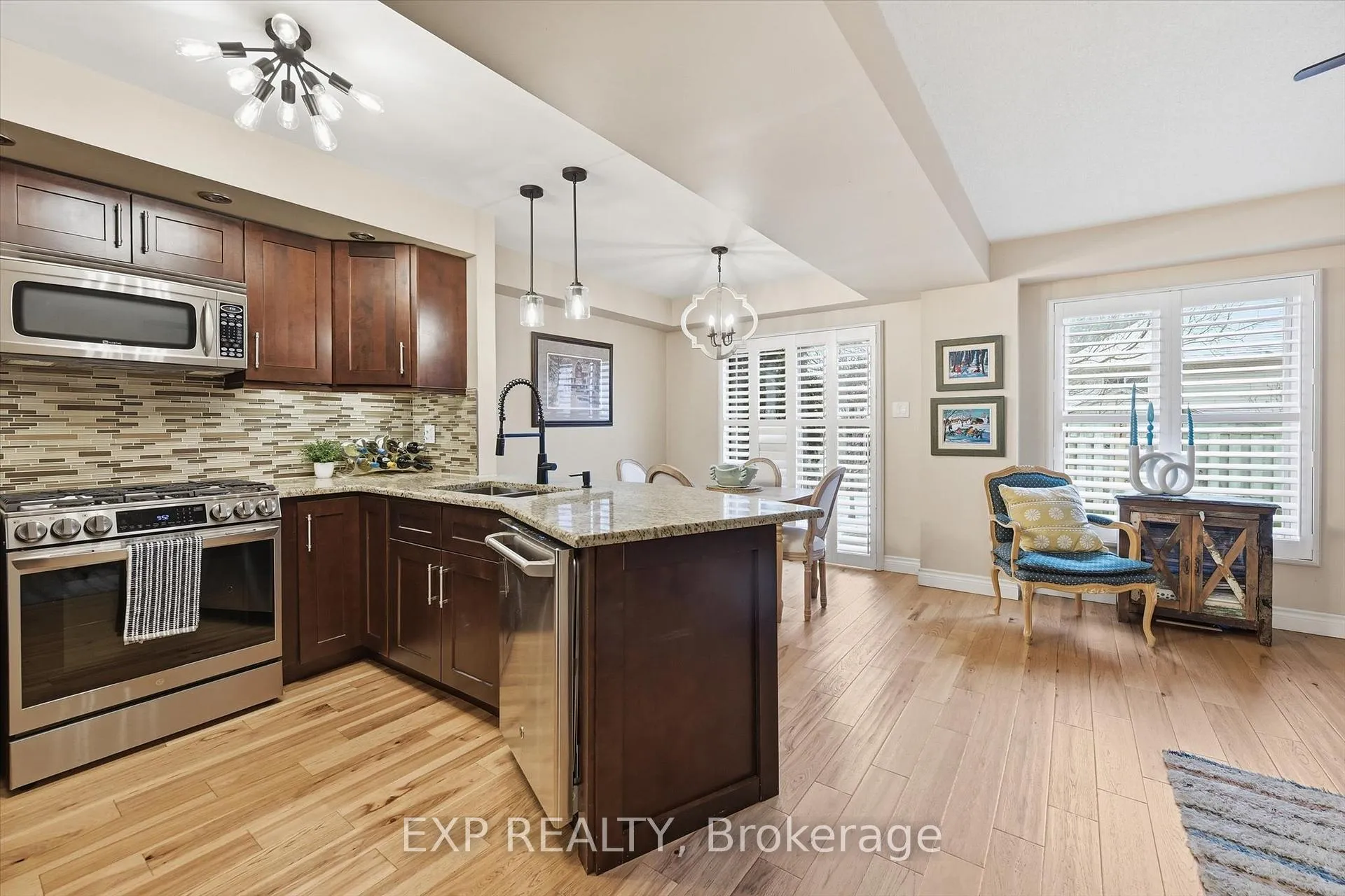 Photo 12 of Unit 22, 18 Cedar Street, Grimsby, Grimsby West — HOMEH