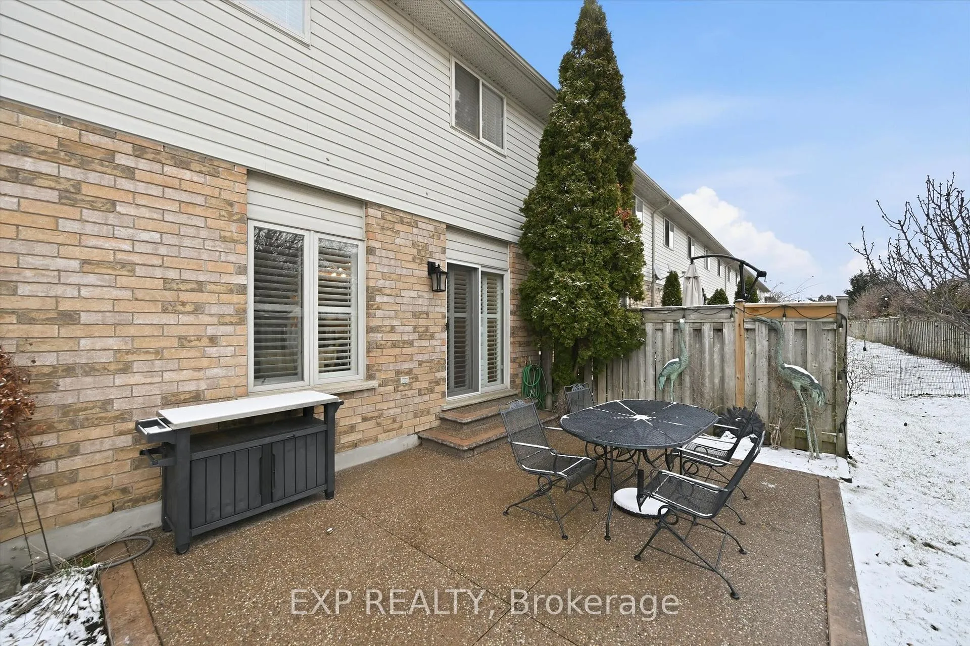 Photo 48 of Unit 22, 18 Cedar Street, Grimsby, Grimsby West — HOMEH