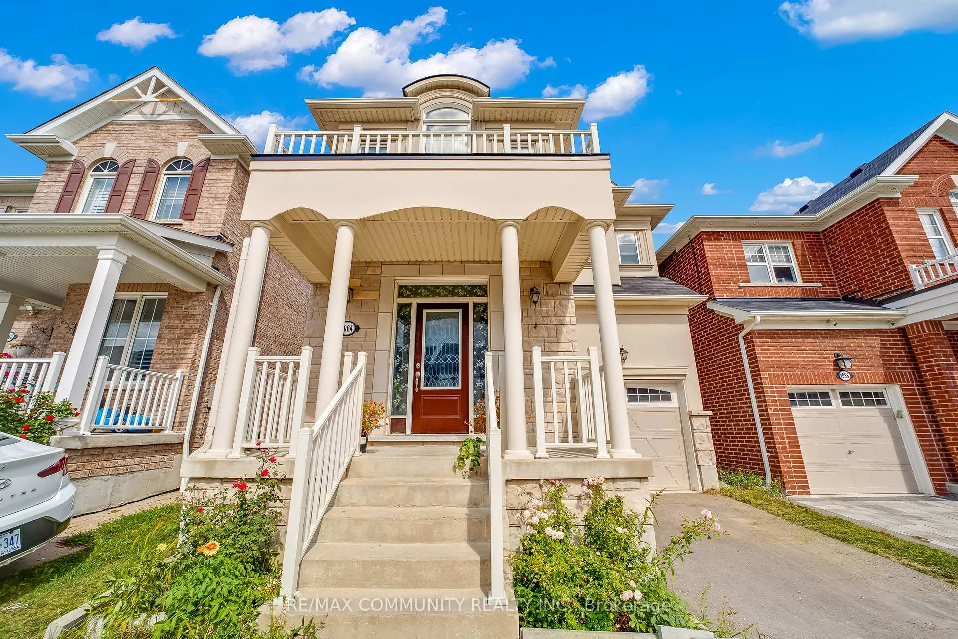 Photo 4 of 1064 Cameo Street, Pickering, Rural Pickering — HOMEH