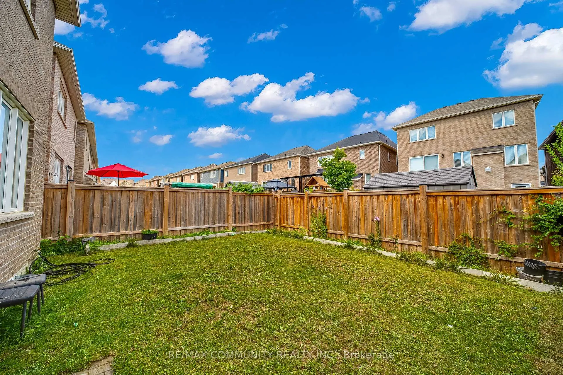 Photo 46 of 1064 Cameo Street, Pickering, Rural Pickering — HOMEH