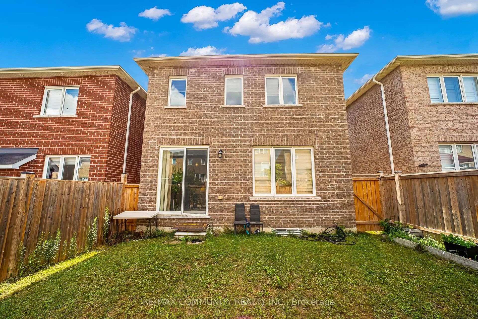 Photo 47 of 1064 Cameo Street, Pickering, Rural Pickering — HOMEH