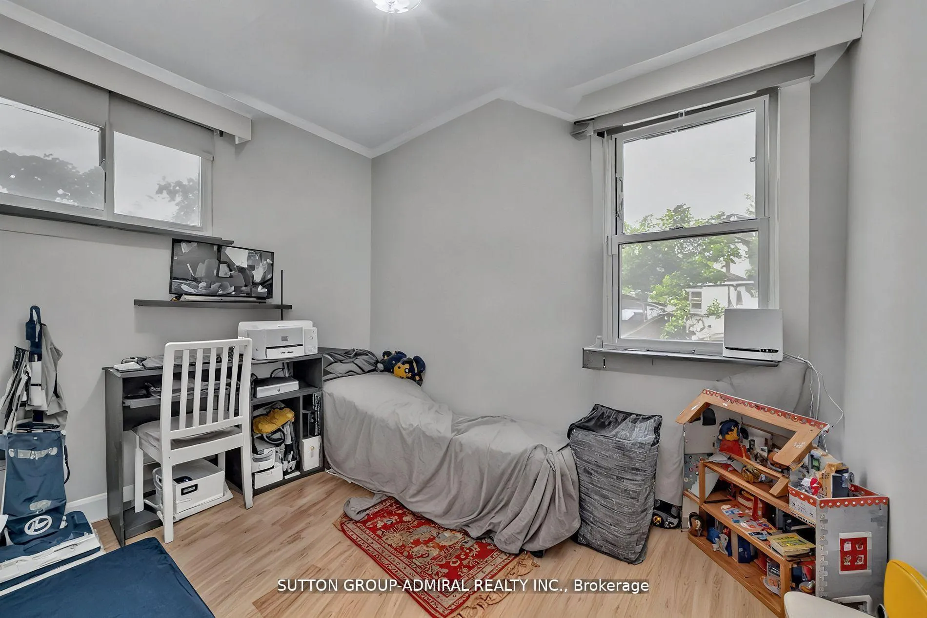 Photo 7 of 212 St. Peter Street, Whitby, Downtown Whitby — HOMEH