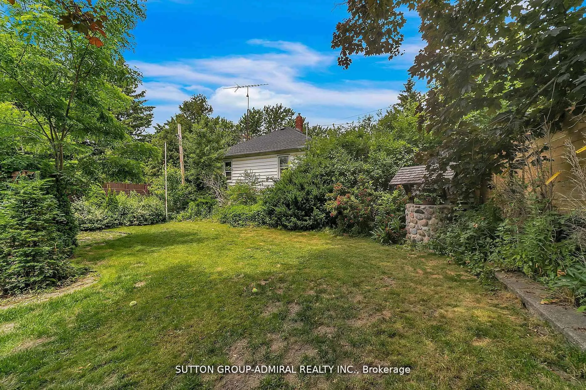 Photo 38 of 212 St. Peter Street, Whitby, Downtown Whitby — HOMEH
