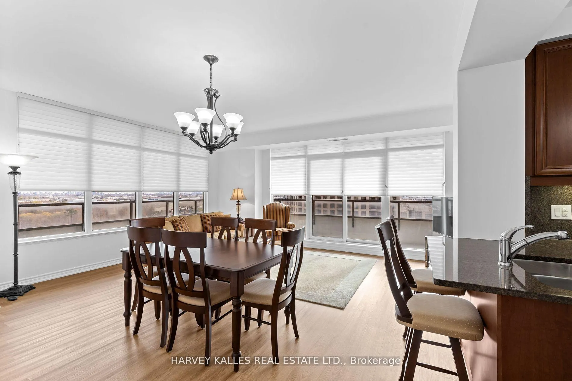 Photo 8 of Unit 1206, 9235 Jane Street, Vaughan, Maple — HOMEH